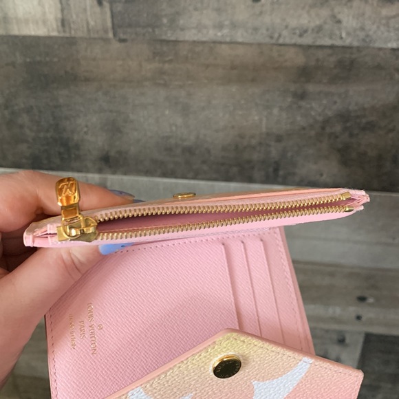 LOUIS VUITTON Pink/Yellow Victorine By The Pool In Rose/Light Gradient - Picture 8 of 10